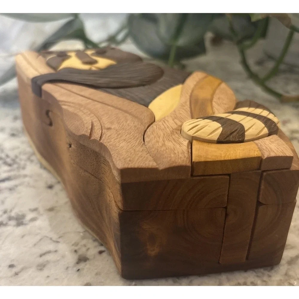 Hand crafted‎ 3D Intarsia Wood Art RACCOON Puzzle Wooden Box Wild Animal